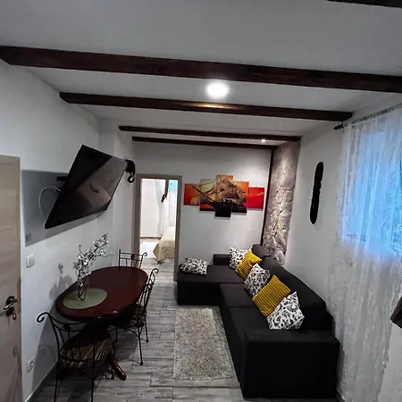 Appartement Knox Center