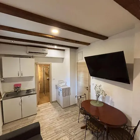 Knox Center Appartement